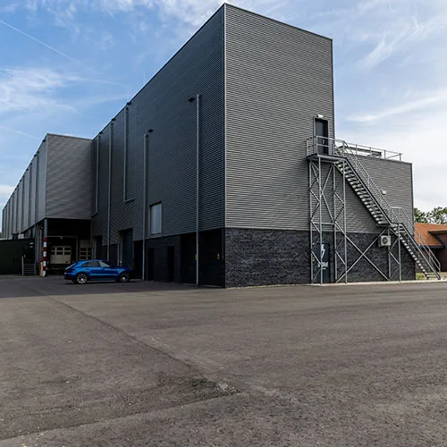 Storm RAW Studios Nunspeet